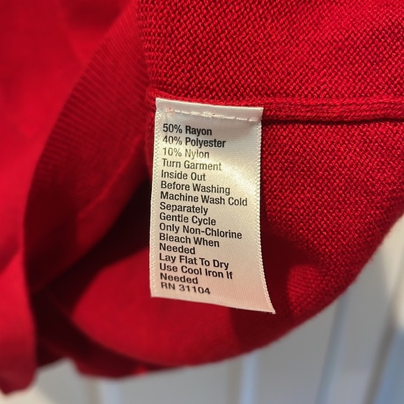 Kim Rodgers Red sweater 1X - Picture 5 of 5